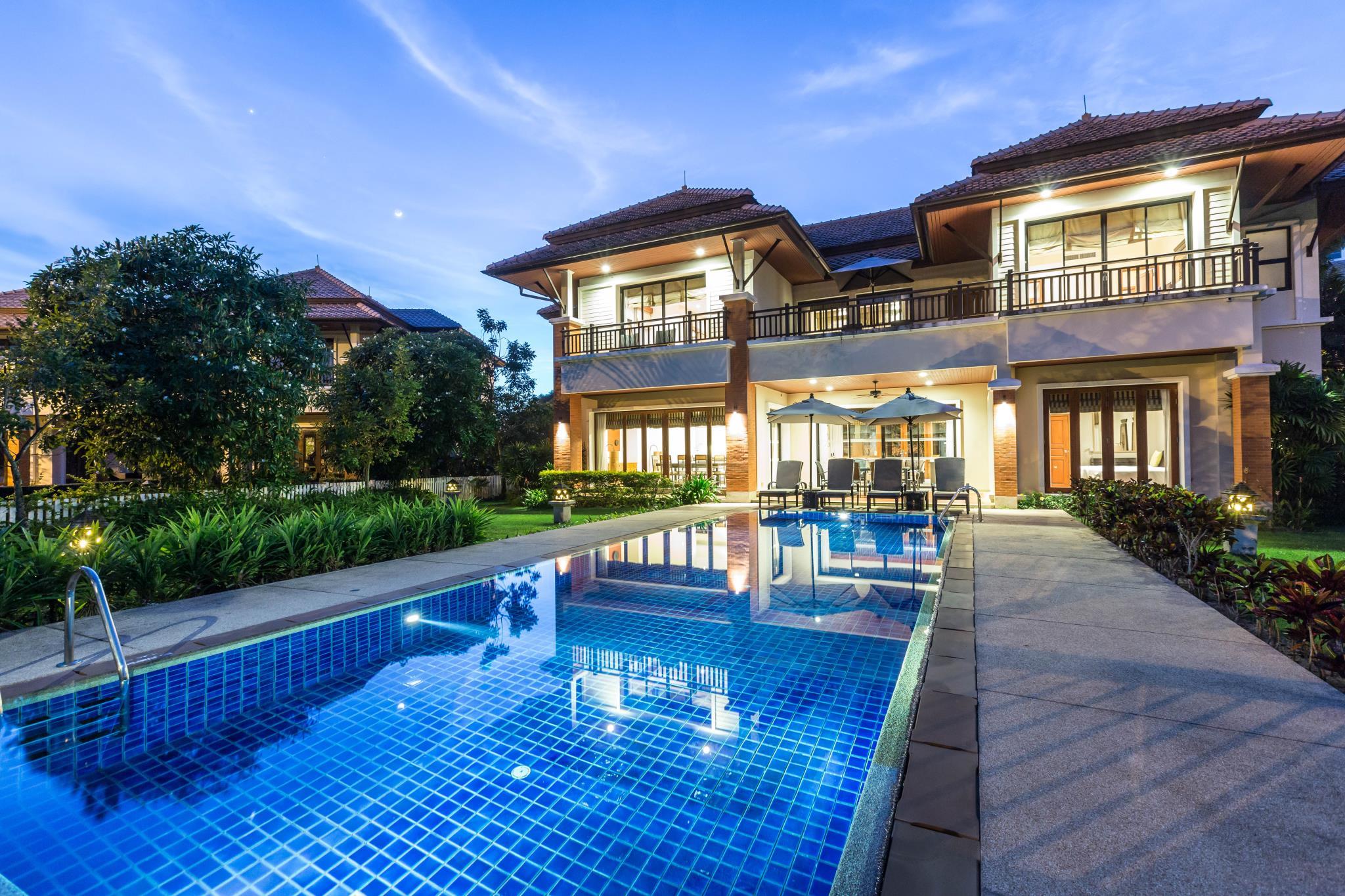 普吉岛乐古浪别墅度假酒店 (Angsana Villas Resort Phuket)